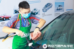 巅峰对决：技能争霸大赛  参赛选手风姿无限