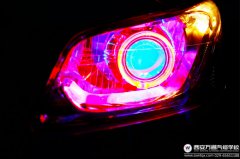 【企业进校园】汽车美容改装之灯光升级体验课