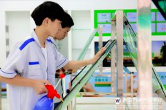 来西安万通学习汽修钣喷美  实现创业当老板