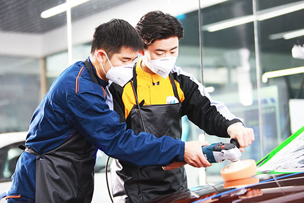 学汽车就选西安万通 高薪就业有保证