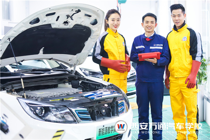 疫情过后返乡工人何去何从？学技术创业致富！