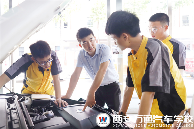 马文瑞：担当奉献的90后汽修大国工匠