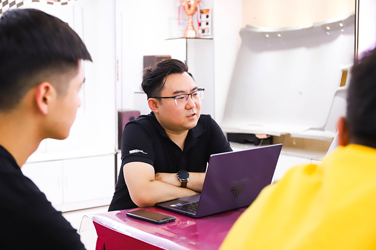 西安万通创业讲座开讲啦！企业总监现场分享创业思维！
