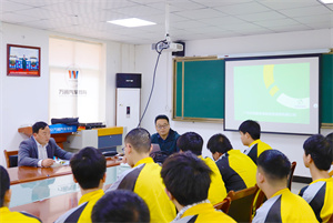 校企定向新培养   产教融合新思路 ——陕西花都全球变速箱有限公司与我校签约暨举行专场招聘