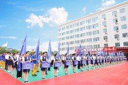 职业技术学校什么专业好，高中毕业学汽车技术怎么样？