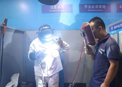 二保焊怎样调电压与电流？常用的焊接都有哪些品类，有什么区别？