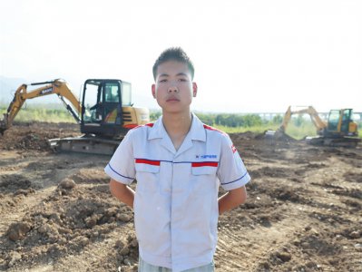 及时止损学技术  开启更多新可能——西安万通学子郭海旺