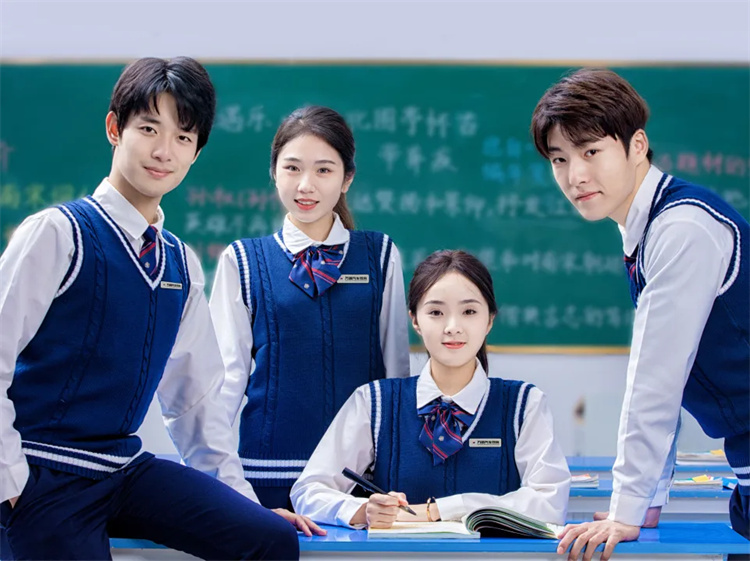 西安万通学校择校指南：网上问千遍，不如实地见一面！