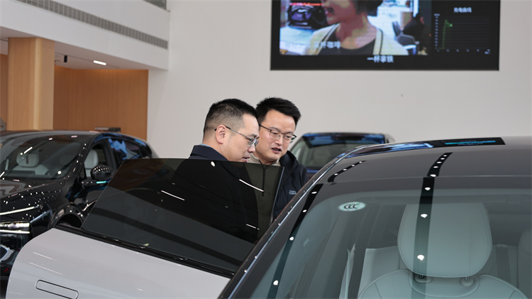 深化产教融合 共育未来匠才  西安万通汽车学校校长一行受邀赴小鹏汽车（陕西）交流并签约共建定向班